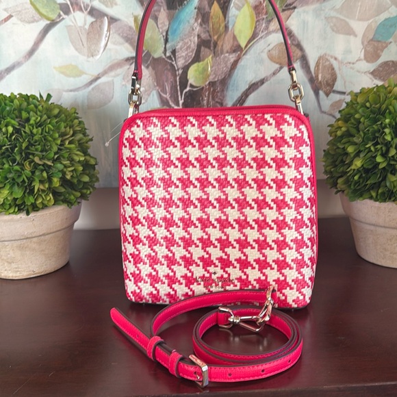 KATE SPADE ♠️ New York "Darcy"🩷PINK🩷WOVEN HOUNDSTOOTH SMALL BUCKET BAG🌟LIKE NEW🌟 - Picture 4 of 17
